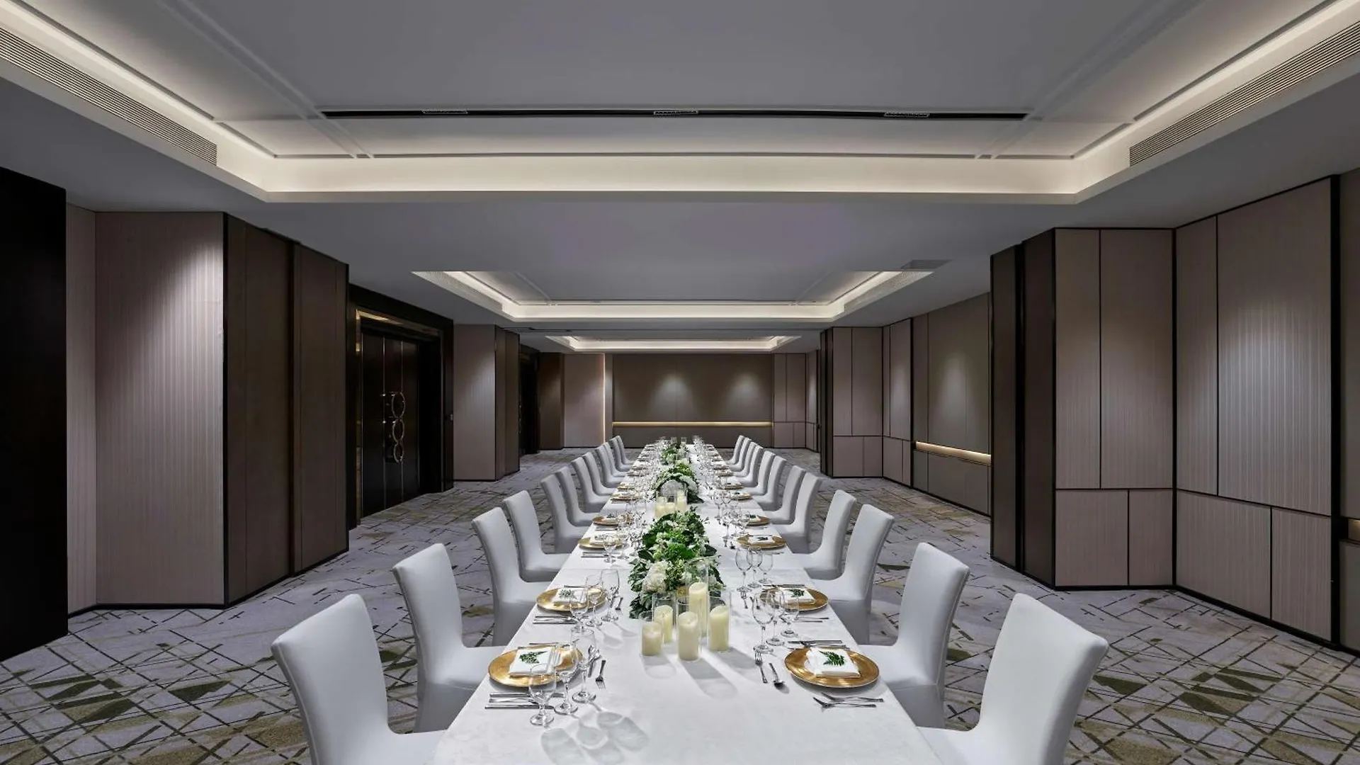 ***** Hotel Hilton Shanghai Hongqiao China